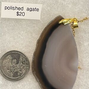 Polished Agate Pendant Necklace with Gold Chain